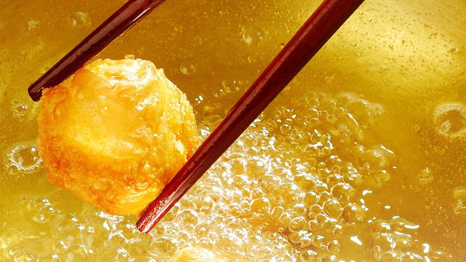 How Your Kitchens Vegetable Oil Is Made